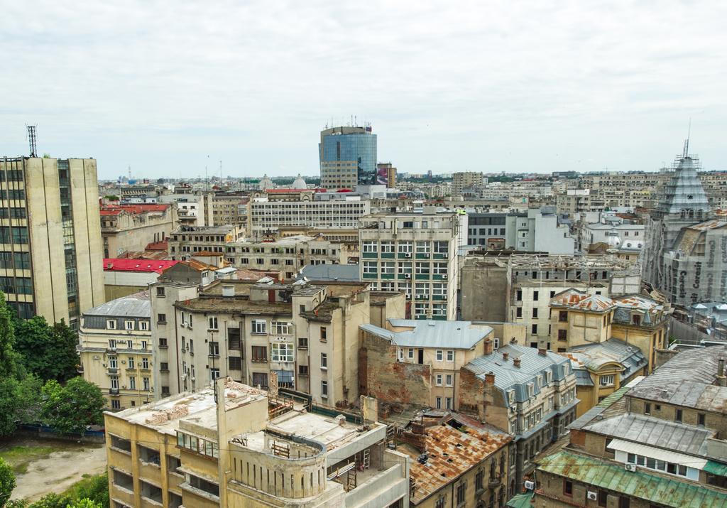 Tower By Grand Accommodation Bucarest Extérieur photo
