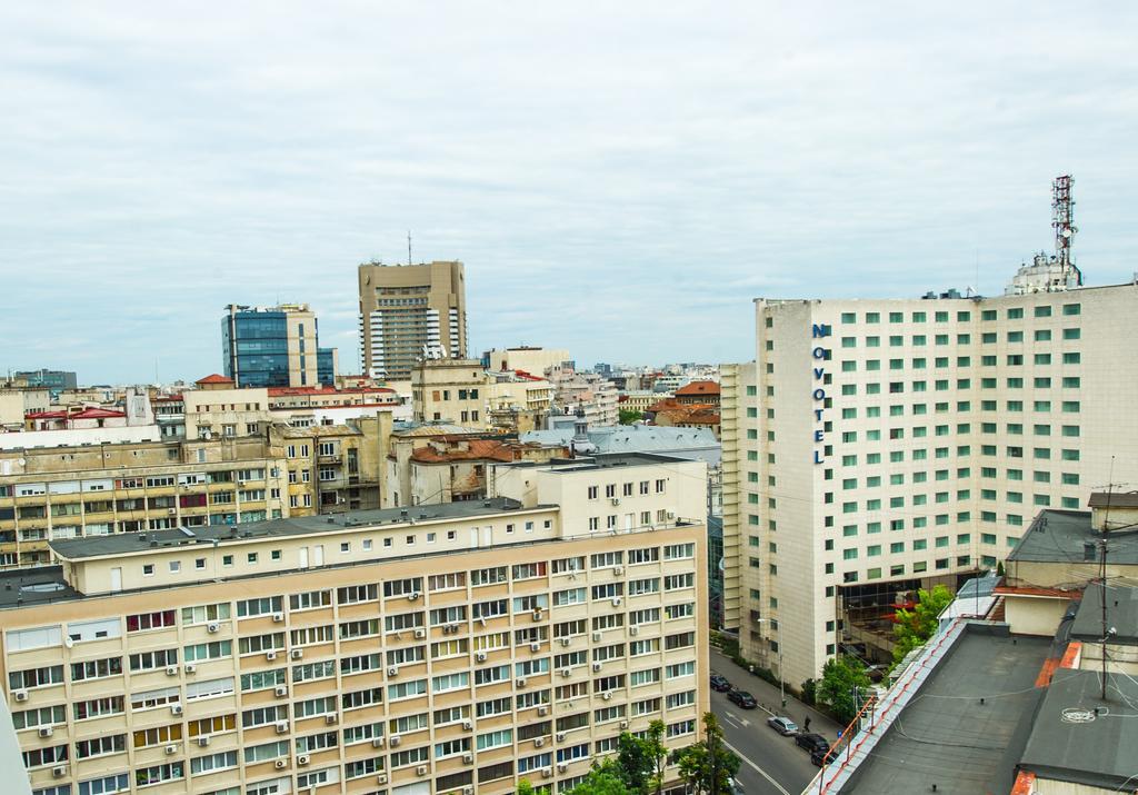 Tower By Grand Accommodation Bucarest Extérieur photo