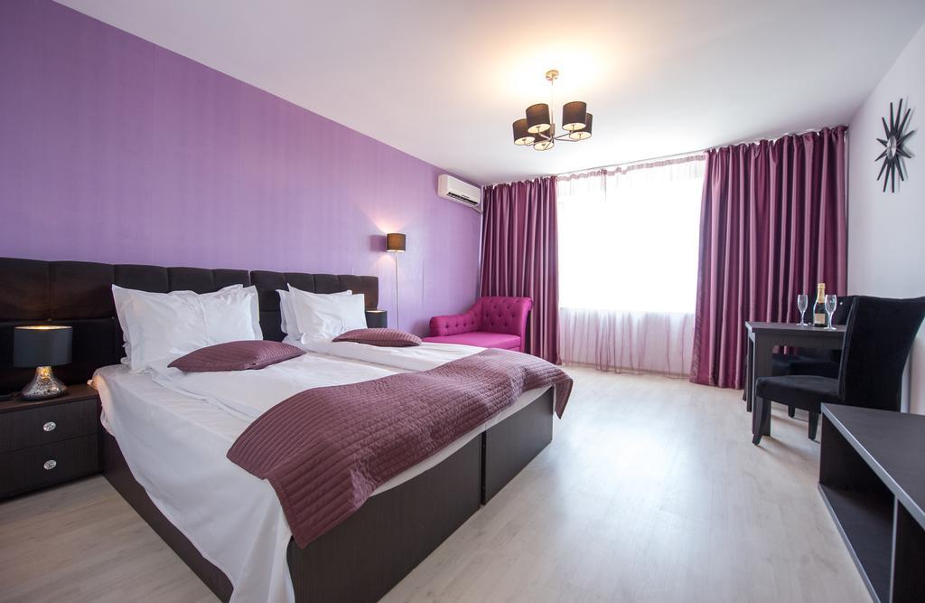 Tower By Grand Accommodation Bucarest Extérieur photo