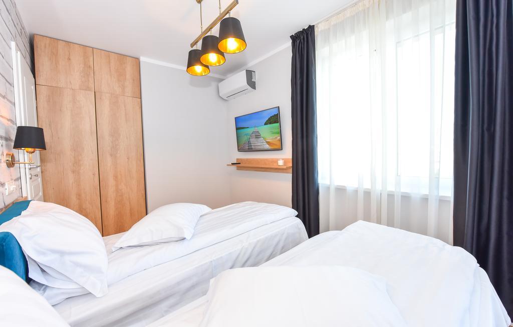 Tower By Grand Accommodation Bucarest Extérieur photo