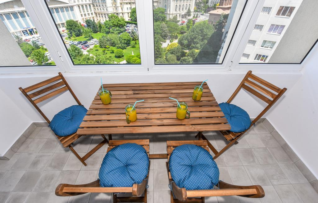 Tower By Grand Accommodation Bucarest Extérieur photo
